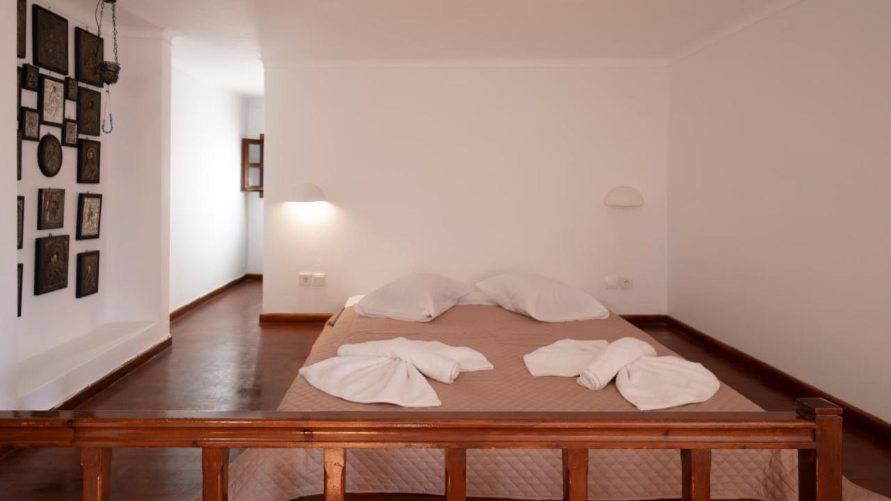 Ivi Beach Front Villa, Leros Vromolithos ภายนอก รูปภาพ